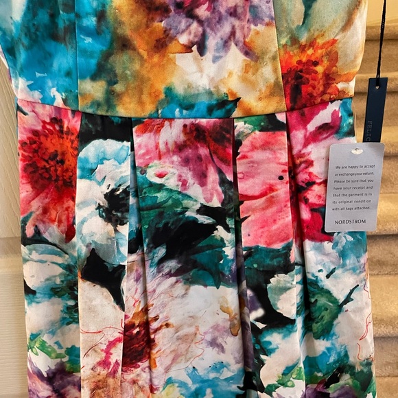 Multi print dress. - Picture 4 of 8